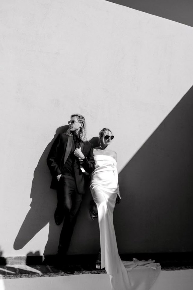 A couple on the rooftop ceremony space at The Rock Toowoomba